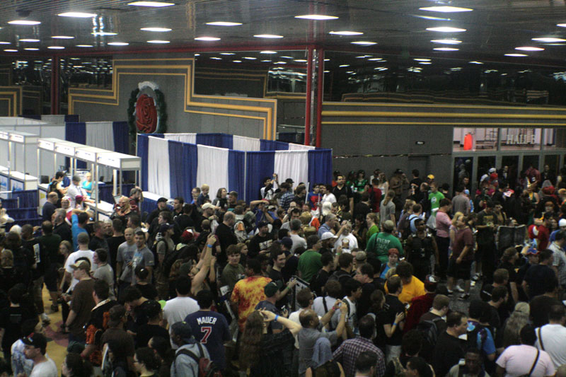 Chicago Comic-Con 2009 Costume Contest : Panels on Pages